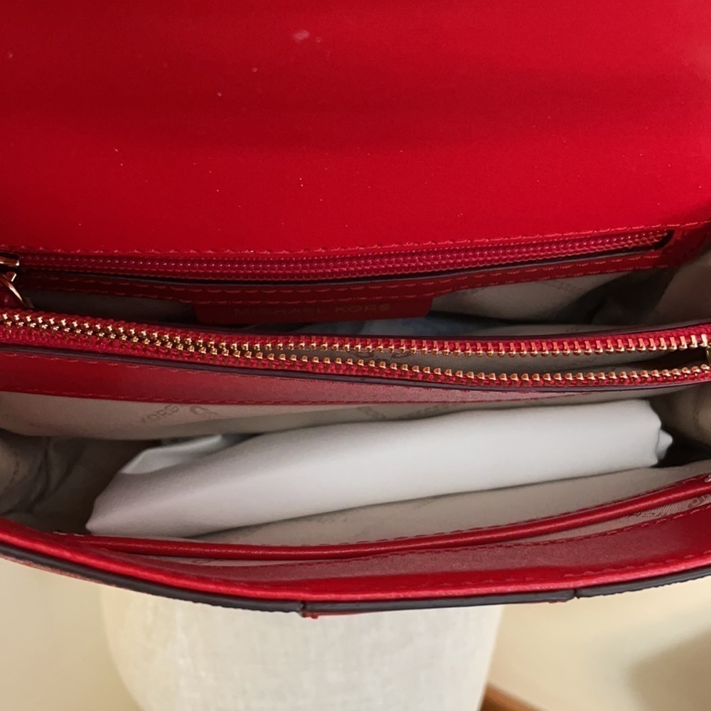 Michael Kors Whitney Star embellished bag red - Picture 12 of 12